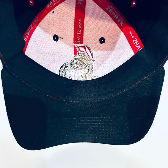 NHL Zephyr Ottawa Senators Red Black Fitted Hat size M/L - Picture 2 of 7